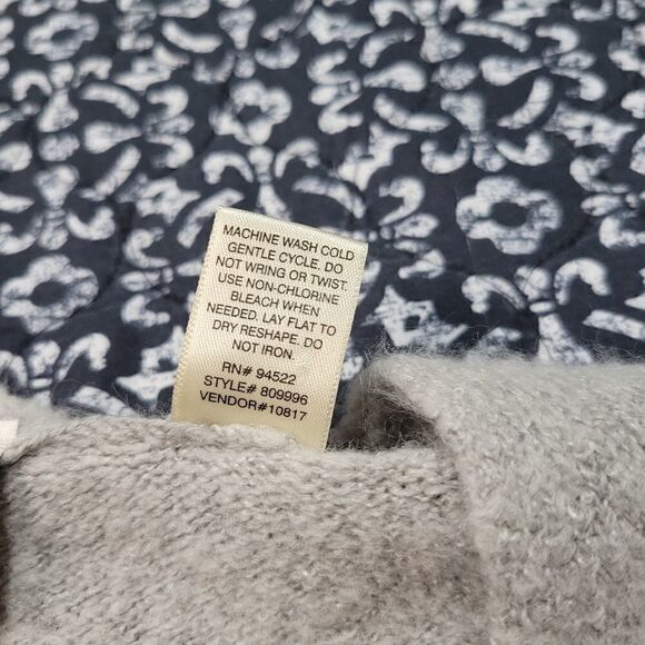 NWOT Daytrip Striped Color Block Butter Soft Fuzzy Casual Comfy Long Cardigan  - Picture 5 of 5